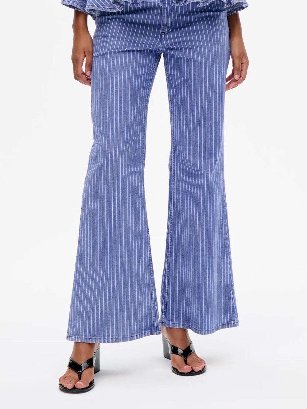 Baum und Pferdgarten Blue Pinstripe Peplum Top with Flared Jeans size 26 - Picture 2 of 5
